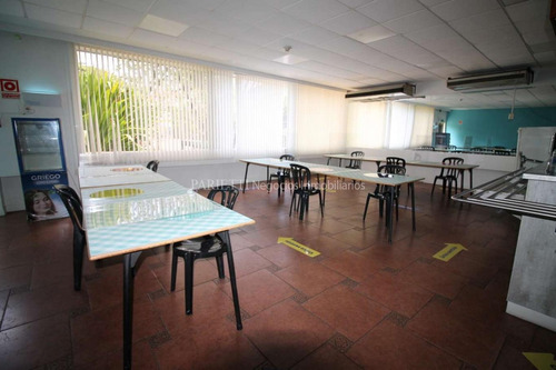 Carrasco Oficinas Logística Depósitos