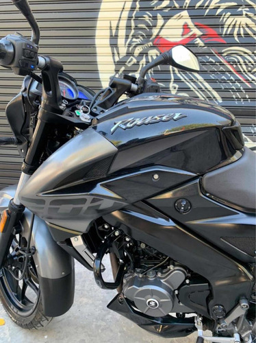 Bajaj Rouser Ns 200