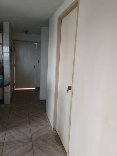 Apartamento Los Delfines Playa Grande La Guiara
