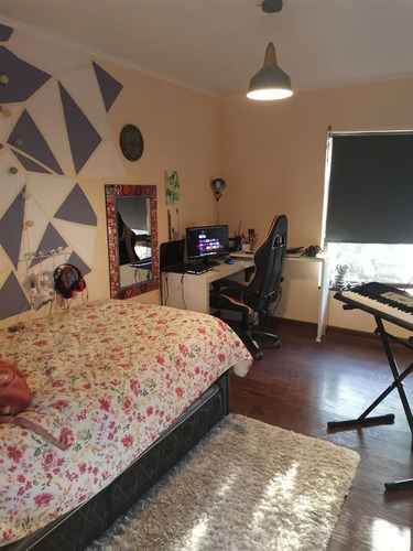 Casa En Venta De 4 Dorm. En Quilpué