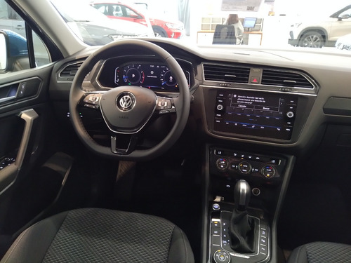 Imagen 11 de 15 de Vw Tiguan Comfortline 350 Tsi 4x4 Azul Entrega Inmediata Sg