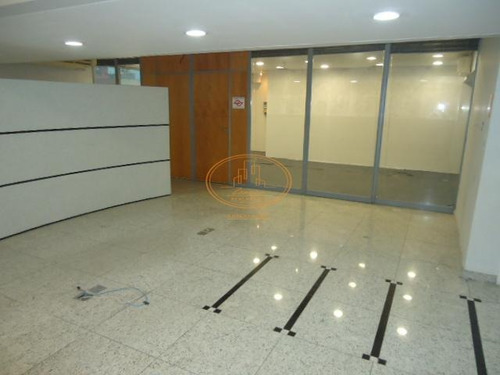 Sala Comercial Localizado(a) No Bairro Vila Matias Em Santos / Santos - 5715