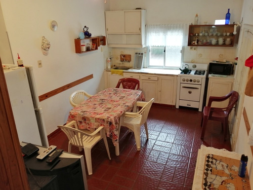 Imagen 4 de 16 de Casa Excelente Ubicación Cerca De Todos Los Servicios Y Calle Principal