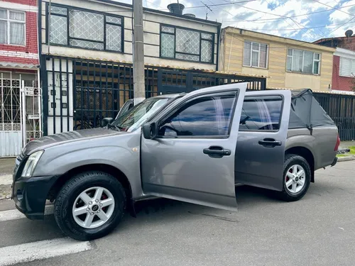 Chevrolet LUV D-MAX 2.5 Cabina Doble Rba 4X2 Mt