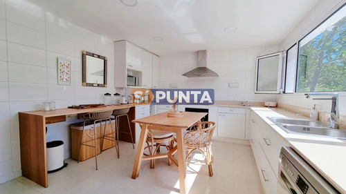 Casa En El Golf, Hoyo 7, 4 Dormitorios, Barbacoa Y Piscina, Playroom