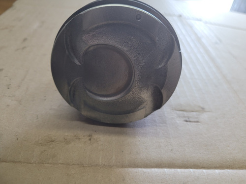 Piston Y Biela Kia Rio 1.6 Lts Piston 4 Medias Lunas (Usado)