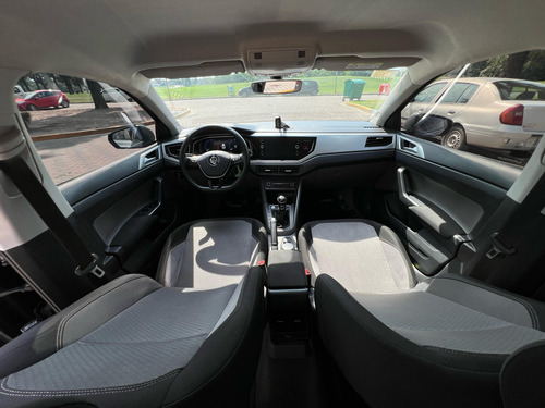 Volkswagen Virtus 1.6 Msi Highline