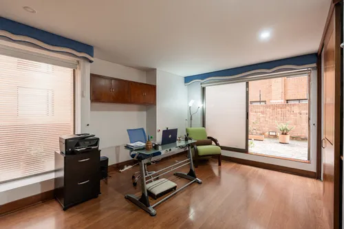 Apartamento En Arriendo/venta En La Carolina-usaquén. Cod V1037083