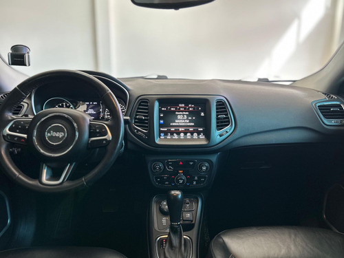 Jeep Compass LONGITUDE 2.0 4x4 Dies. 16V Aut.