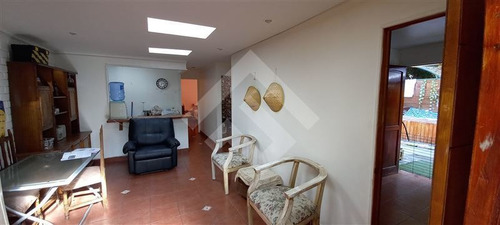 Imagen 8 de 13 de Casa En Venta En La Reina