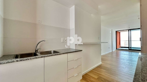 Venta Apartamento A Estrenar C/balcón Piso Alto