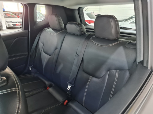 Imagem 6 de 20 de Jeep Renegade Sport 1.8 (aut) (flex) Flex Automático