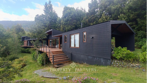 Espectacular Casa En El Lago Calafquen