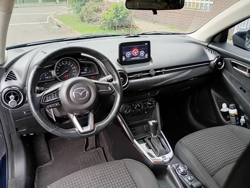 Mazda 2 Touring 1.5