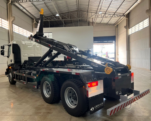 Caminhão Volvo Vm290 6x4 Rollon/off Grimaldi25 2025
