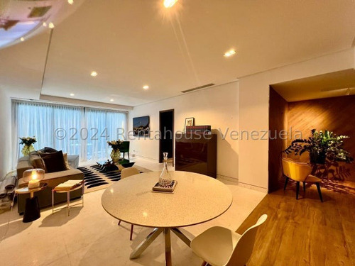 Hermoso Apartamento Con Terraza En Los Naranjos De Las Mercedes 24-25147