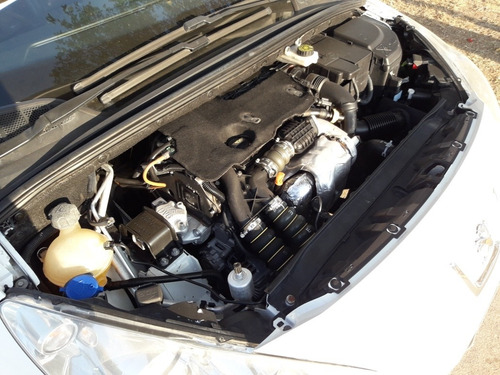 Peugeot 408 1.6 Allure Plus Hdi 115cv 2012