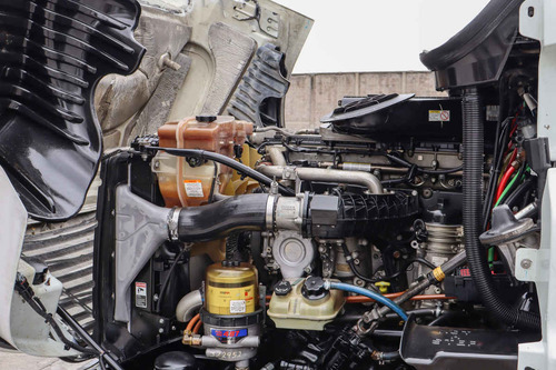 Freightliner Cascadia Dd15 475hp Fuller 18 Vel Std., 02 Ocu