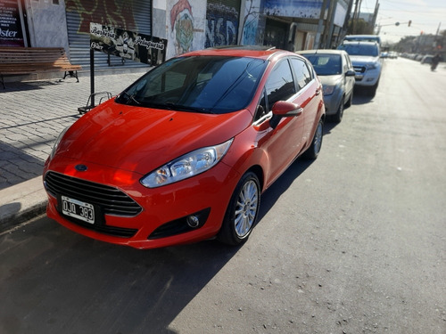 Imagen 2 de 6 de Ford Fiesta Kinetic Design 2014 1.6 Design 120cv Titanium