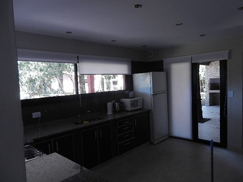 Casa De 4 Ambientes - Valeria Del Mar - Pinamar