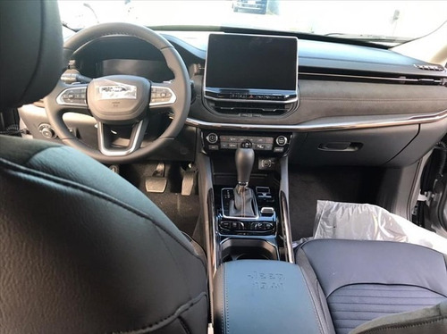 Imagem 6 de 9 de Commander 2.0 Td380 Turbo Diesel Limited At9