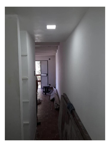 Imagen 3 de 7 de Ph En Venta - 1 Dormitorio 1 Baño - 37mts2 - Berisso