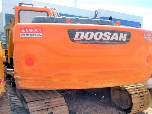 Escavadeira Doosan Dx225lca 2010 21,5t. 14700 Hs Repasse