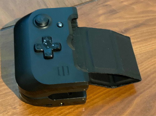 Gamevice Control De Videojuego Para iPhone 6/7s Plus (Usado)