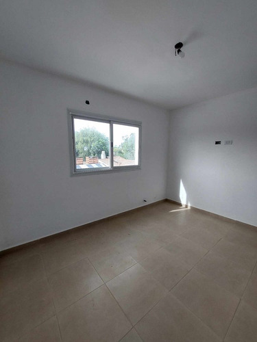 Departamento De 3 Ambientes A Estrenar, Con Balcon Santa Clara Del Mar