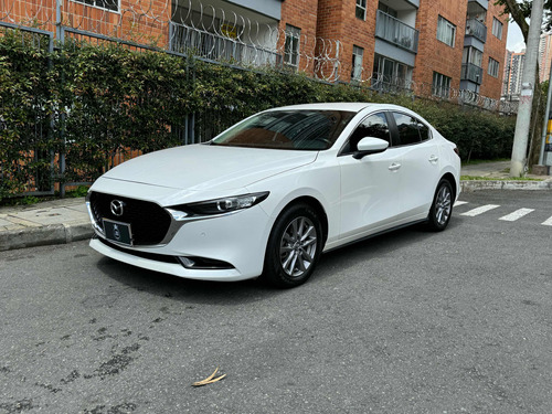 Mazda 3 2.0 Touring