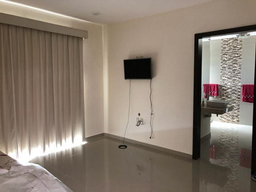 Imagen 7 de 21 de Lomas Residencial, Casa En Renta Amueblada De 3 Recámaras Y Jardín
