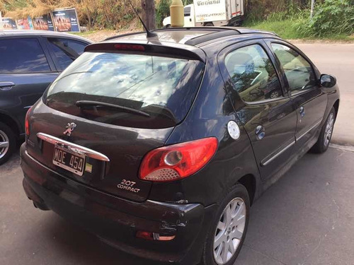 Peugeot 207 1.6 110 Feline 5p