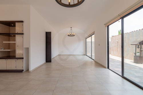 Casa En Venta En Bosque Esmeralda