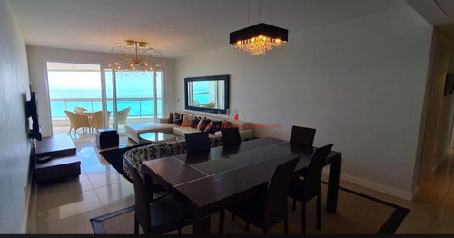 Imagen 7 de 18 de Alquiler Apartamento Primera Linea Playa Mansa