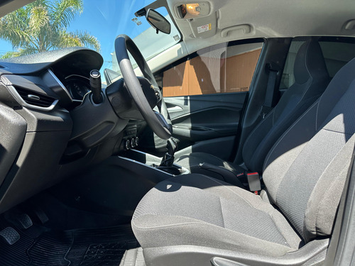 Chevrolet Onix plus 1.2 Lt
