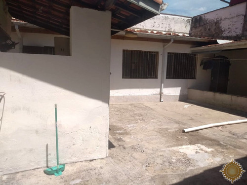 Imagem 2 de 14 de Ótima Localização Casa Térrea Próxima Da Praia E Comercio !!! - 13269
