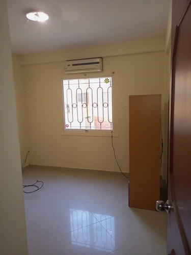 Imagen 12 de 16 de Se Alquila Hermoso Townhouse En San Diego, Res Aves Del Paraíso.(semi Amoblado) Y.l.