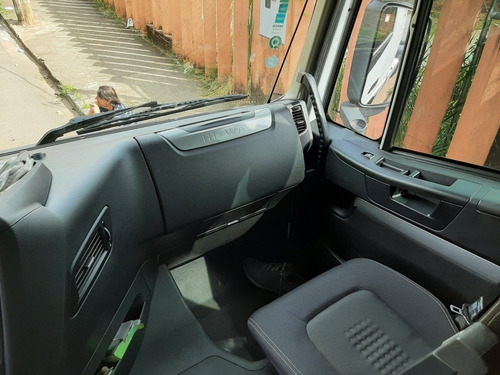 Iveco Hi Way 440 6x2