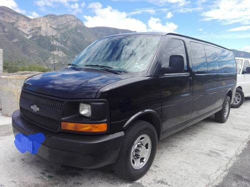 Express Van 15 Pasajeros 2015 Motor 6.0