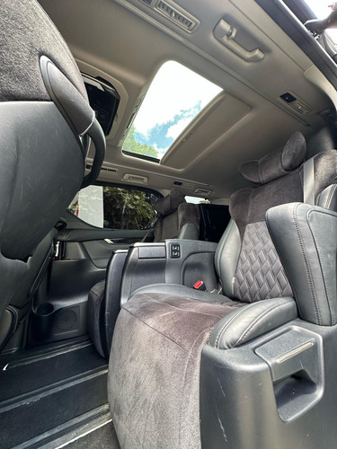 Toyota Alphard 2016