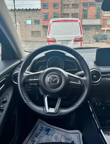 Mazda 2 Hatchback AUT SALVAMENTO
