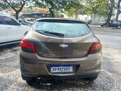 Chevrolet Onix 1.4 MPFI LTZ 8V FLEX 4P MANUAL