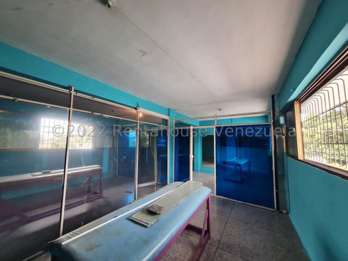 Imagen 11 de 30 de Edificio Comercial En Venta En Zona Este Barquisimeto Lara ++23-1117 */ M.c T. N° +0-4-2-4- 5.5.6. 5.7. 5.9 *--**