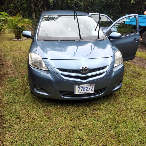 Imagen 1 de 8 de Toyota Yaris Sedan