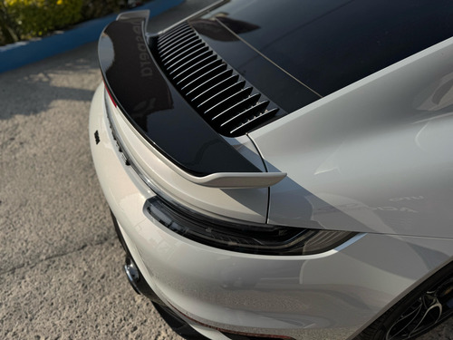 Porsche 911 Turbo S Gris Hielo 2025
