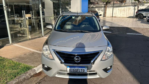 Nissan Versa Versa V-drive 1.6 Premium Cvt Flex Automático