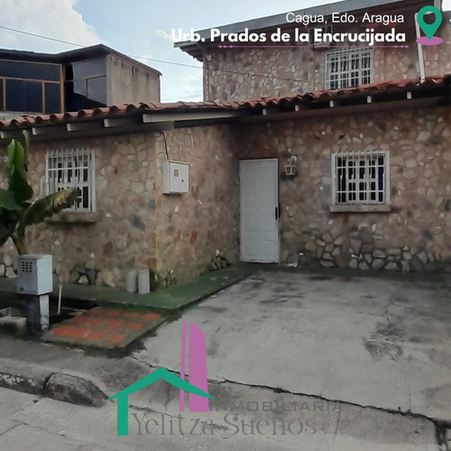 Casa En Venta Ubicada En La Urb. Prados De La Encrucijada