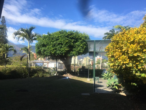 Imagen 14 de 16 de Vendo Casa 1000m2 8h/8b/15p Cerro Verde 3628