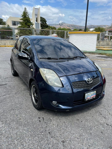 Imagen 2 de 8 de Toyota Yaris