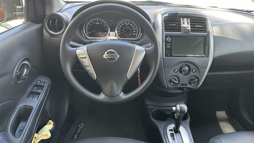 Nissan Versa V-Drive 1.6 Plus Cvt 4P